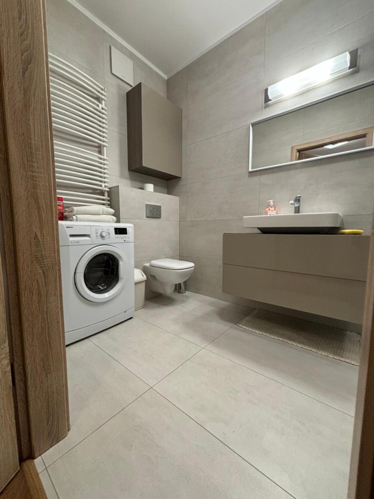 Platinum Towers Apartament